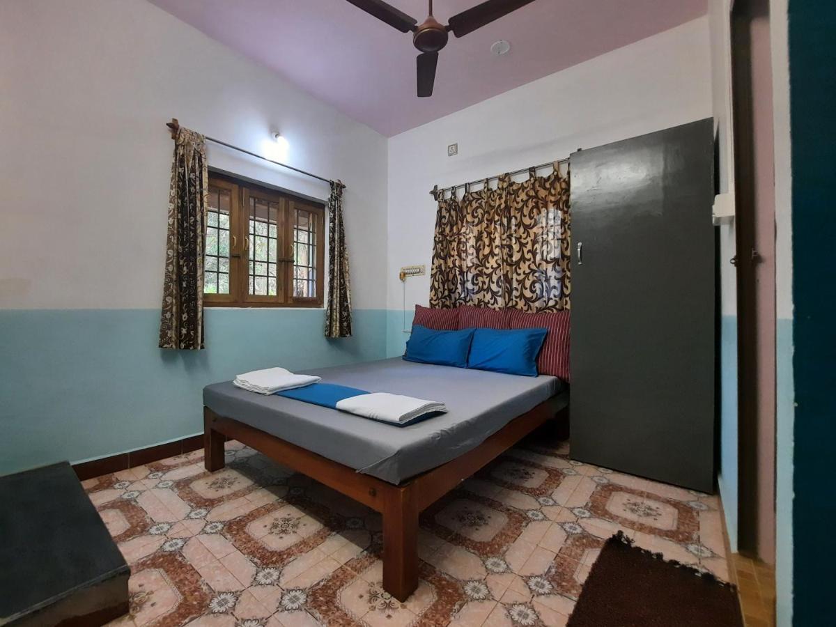 Unearth Hostel Auroville Eksteriør billede
