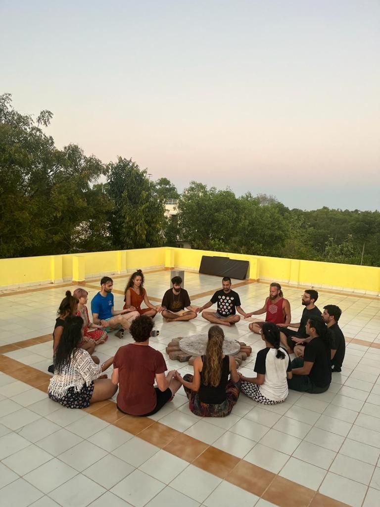 Unearth Hostel Auroville Eksteriør billede